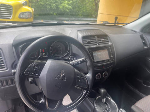 2017 Mitsubishi Outlander Sport 2.4 SE