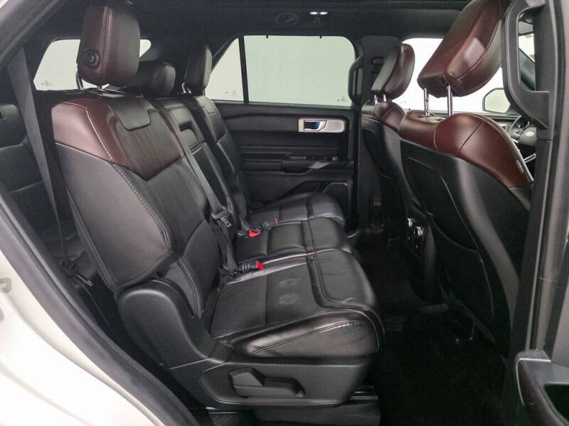 2020 Ford Explorer Platinum