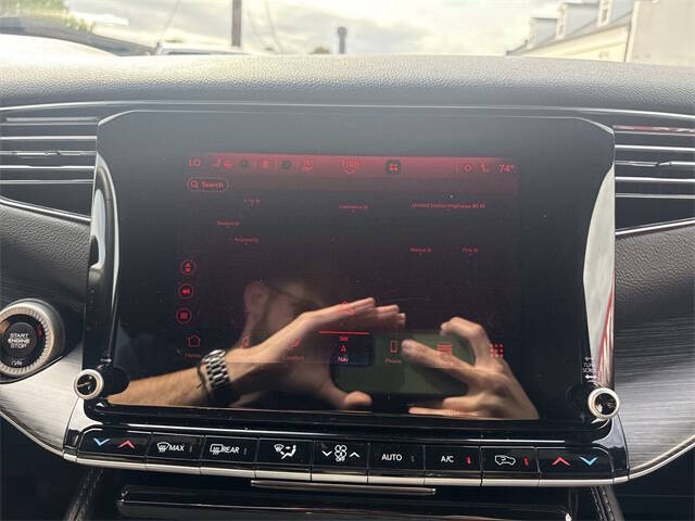 2023 Jeep Wagoneer L Series III