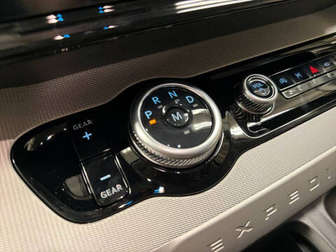 2027 Ford Expedition MAX Active