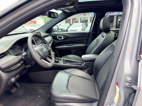 2023 Jeep Compass Altitude