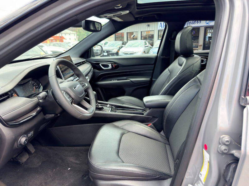 2023 Jeep Compass Altitude