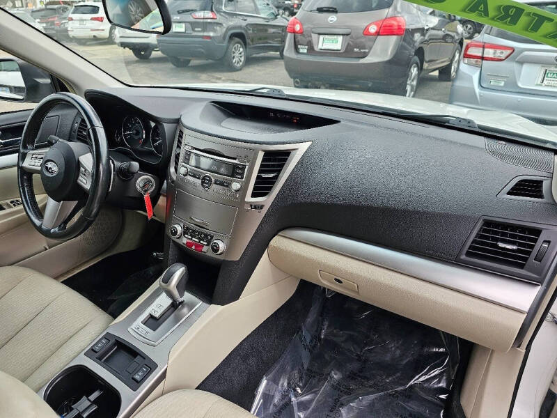 2010 Subaru Outback 2.5i Premium