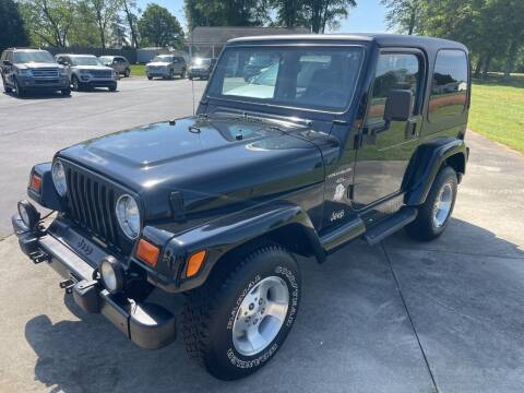 1999 Jeep Wrangler for sale at Getsinger's Used Cars in Anderson SC