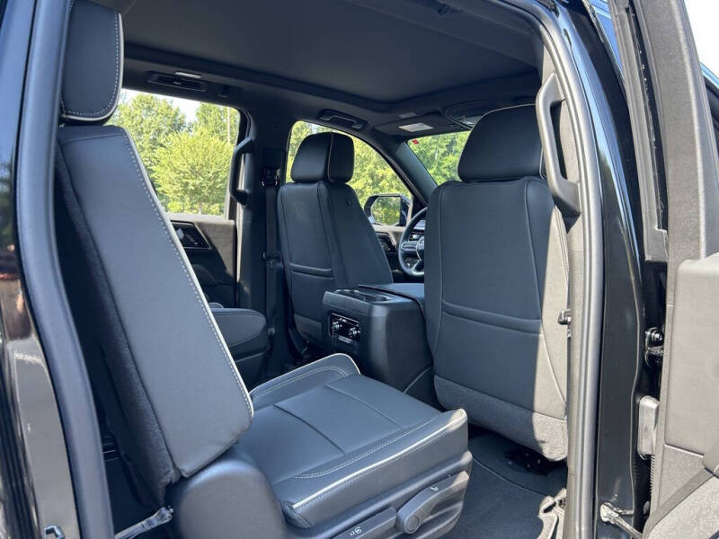 2025 GMC Yukon XL Elevation