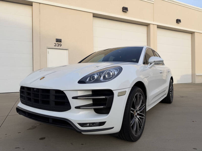 2016 Porsche Macan Turbo
