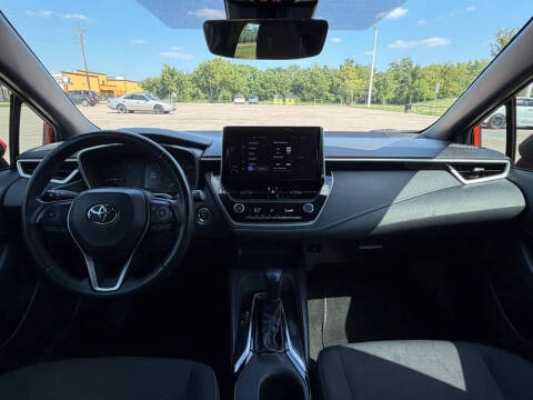 2023 Toyota Corolla Hatchback SE