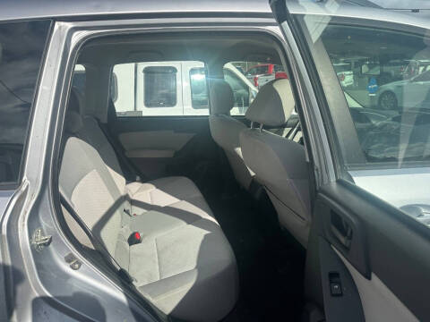 2015 Subaru Forester 2.5i