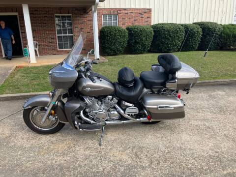 2002 Yamaha XVZ13 for sale at ALLEN JONES USED CARS INC in Steens MS