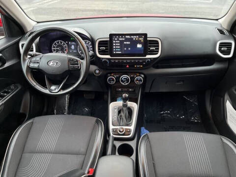 2022 Hyundai Venue Limited