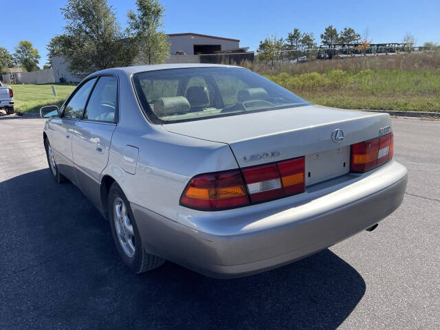 1999 Lexus ES 300 for sale at Twin Cities Auctions in Elk River, MN