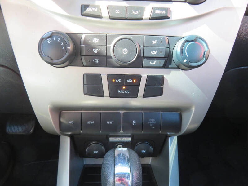 2011 Ford Focus SE