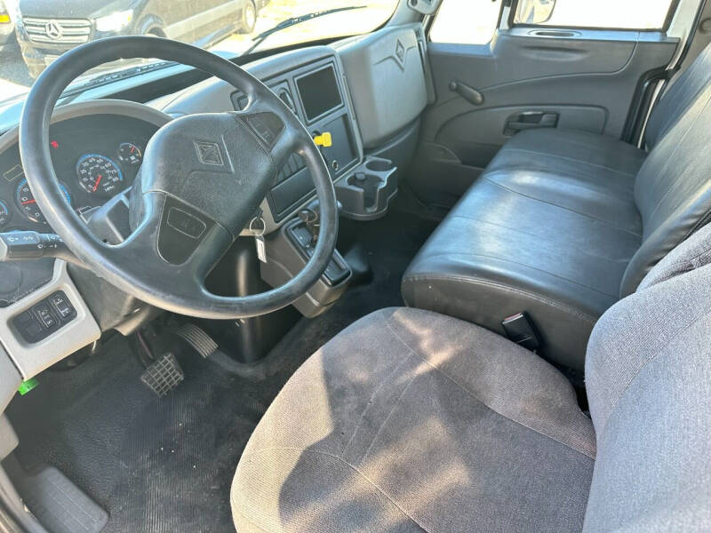 2018 International DuraStar 4300