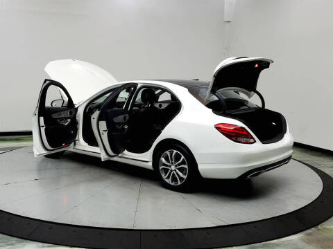 2016 Mercedes-Benz C-Class