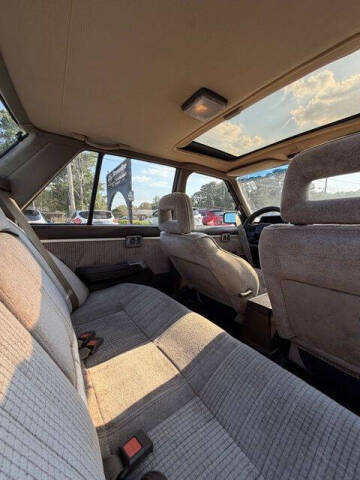 1987 Nissan Maxima SE