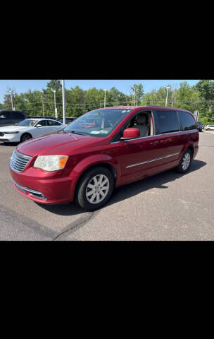 2014 Chrysler Town and Country Touring Photo