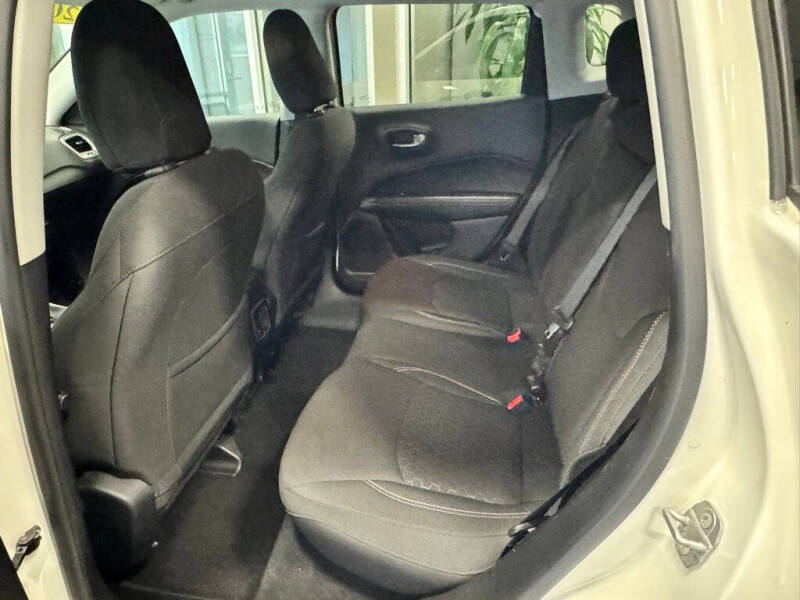 2018 Jeep Compass Sport