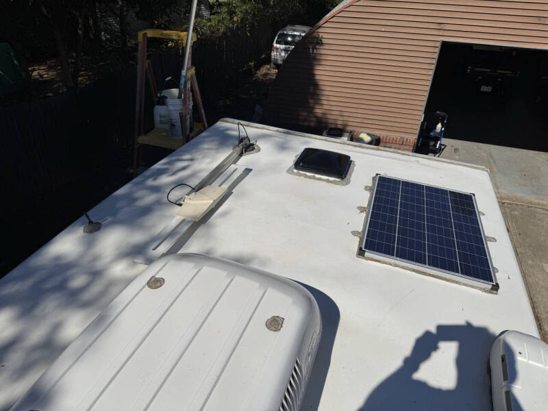 2004 Eagle Cap 950 Intermountain RV