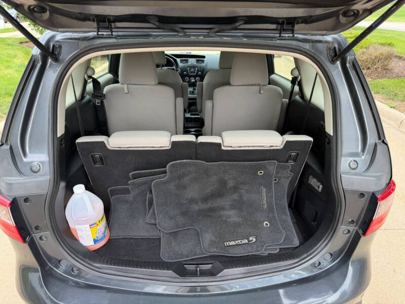 2012 Mazda MAZDA5 Sport