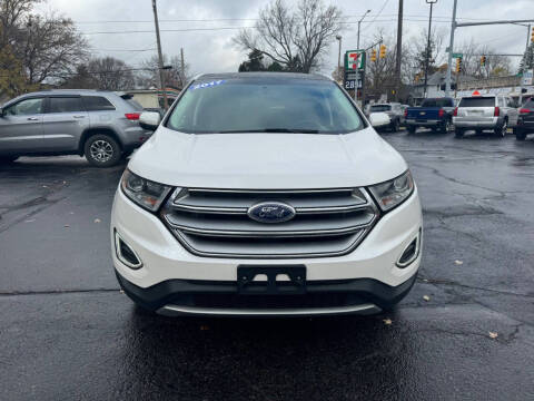 2017 Ford Edge for sale at DTH FINANCE LLC in Toledo OH