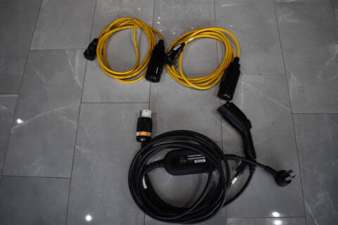 2011 Tesla Roadster Sport