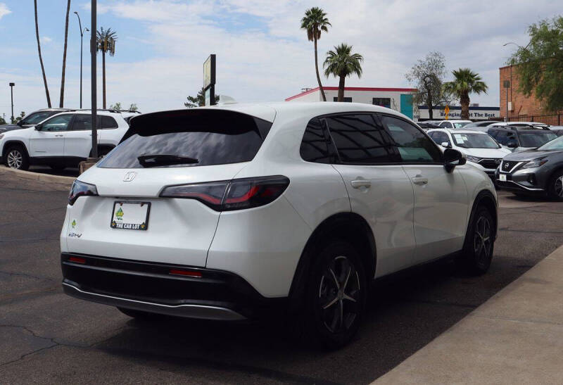 2023 Honda HR-V EX-L