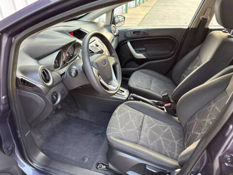 2012 Ford Fiesta SE