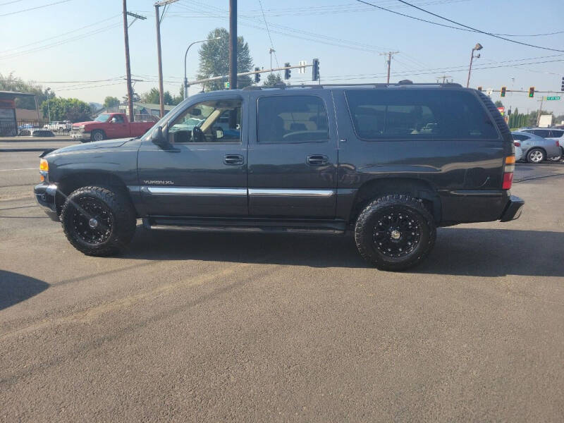 2004 GMC Yukon XL for sale at Bonney Lake Used Cars in Puyallup WA
