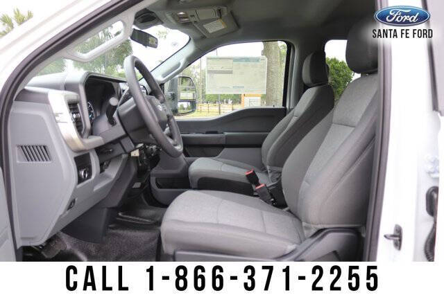 2025 Ford F-350 Super Duty XL