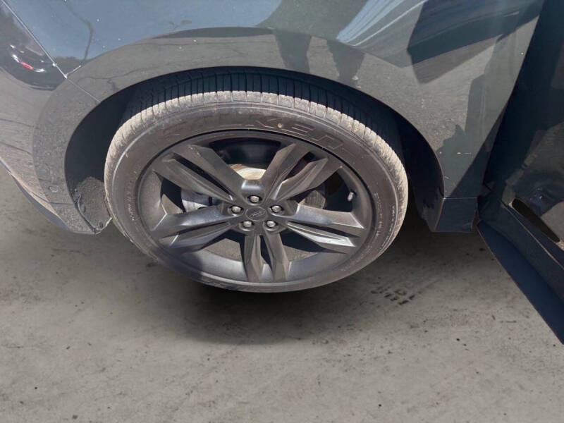 2022 Ford Edge ST