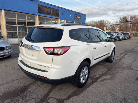 2014 Chevrolet Traverse LS