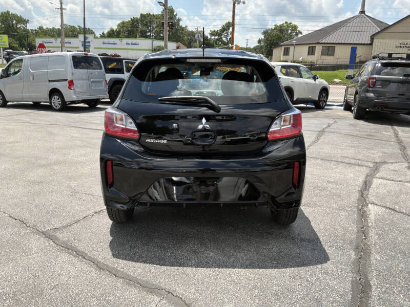 2024 Mitsubishi Mirage ES