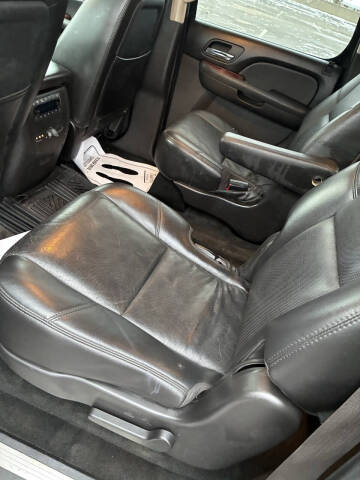 2009 Chevrolet Suburban LTZ