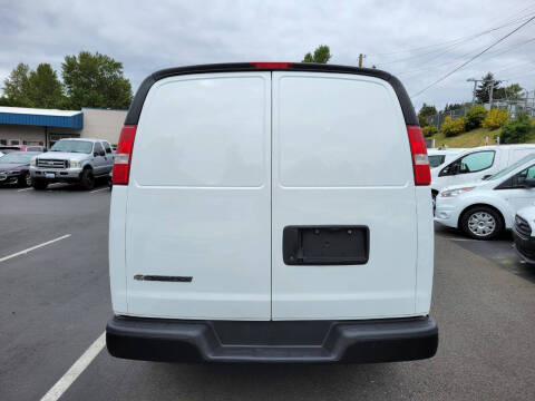 2019 Chevrolet Express 2500