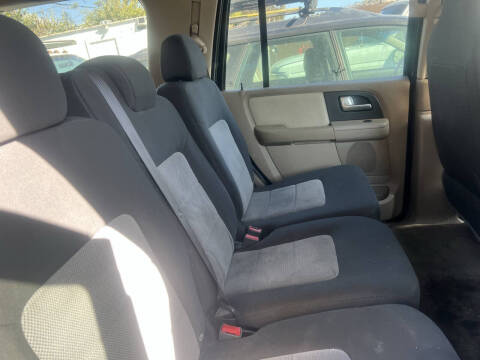 2004 Ford Expedition Eddie Bauer