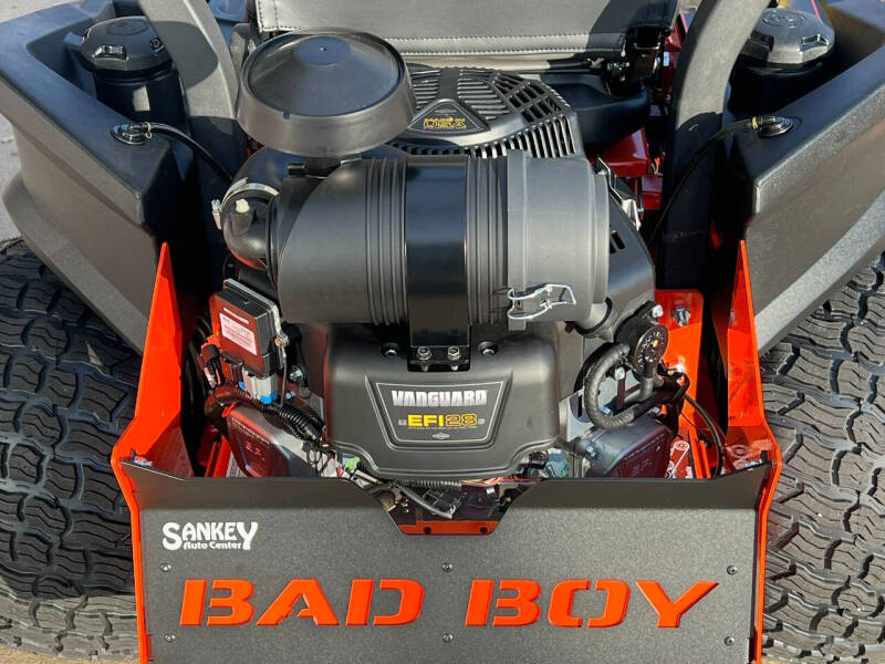 Bad Boy Maverick HD 60