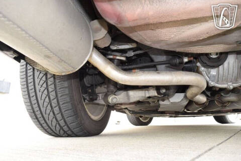 2004 Ford Thunderbird Deluxe