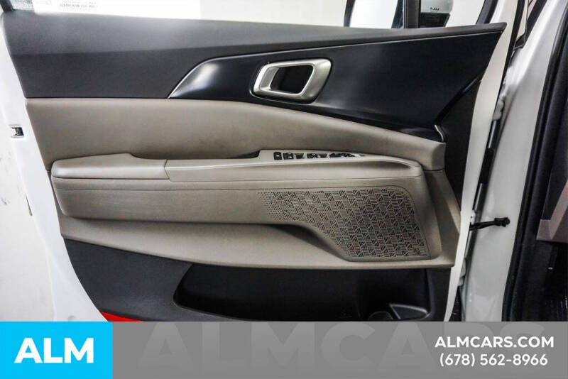 2025 Kia Carnival LXS