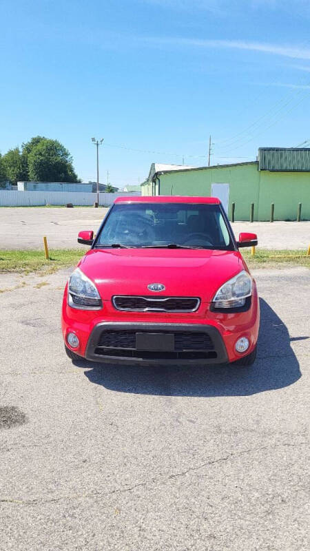 2012 Kia Soul +