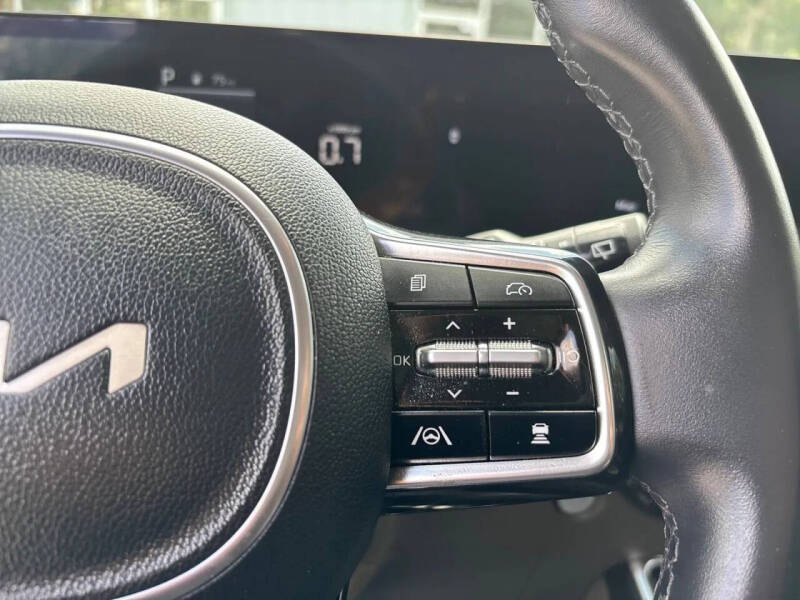 2025 Kia Carnival LXS