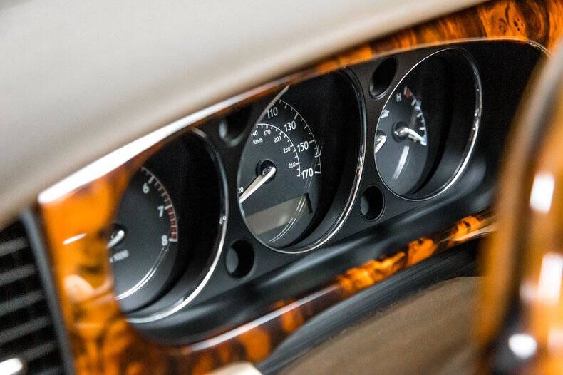 2006 Jaguar XJ-Series XJ8