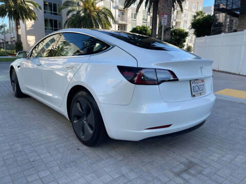 2020 Tesla Model 3 Standard Range Plus