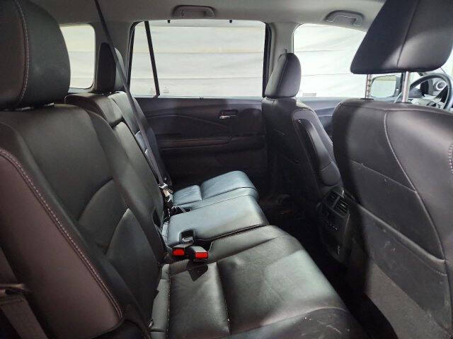 2022 Honda Pilot SE