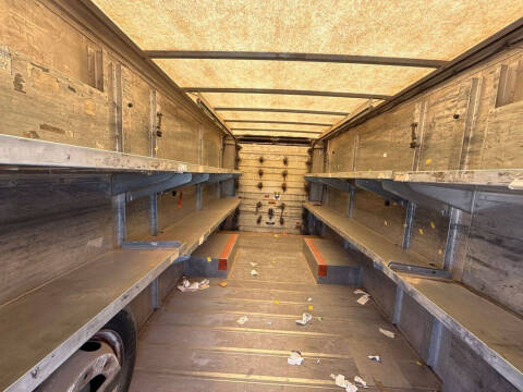 2000 Freightliner MT45 Chassis