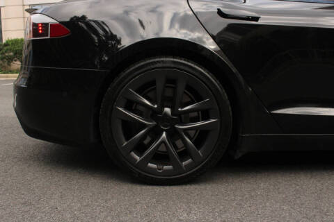 2021 Tesla Model S Plaid