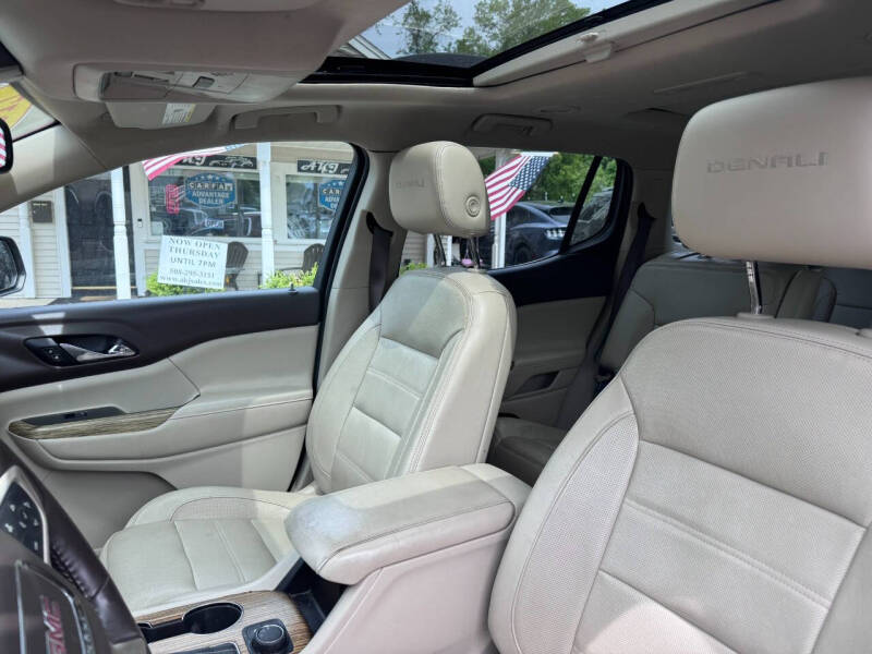 2017 GMC Acadia Denali