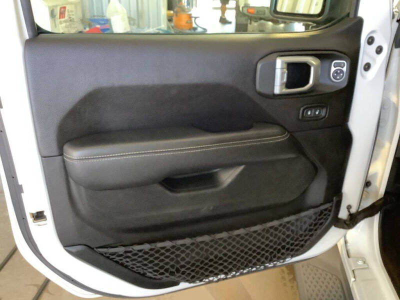 2020 Jeep Gladiator Overland