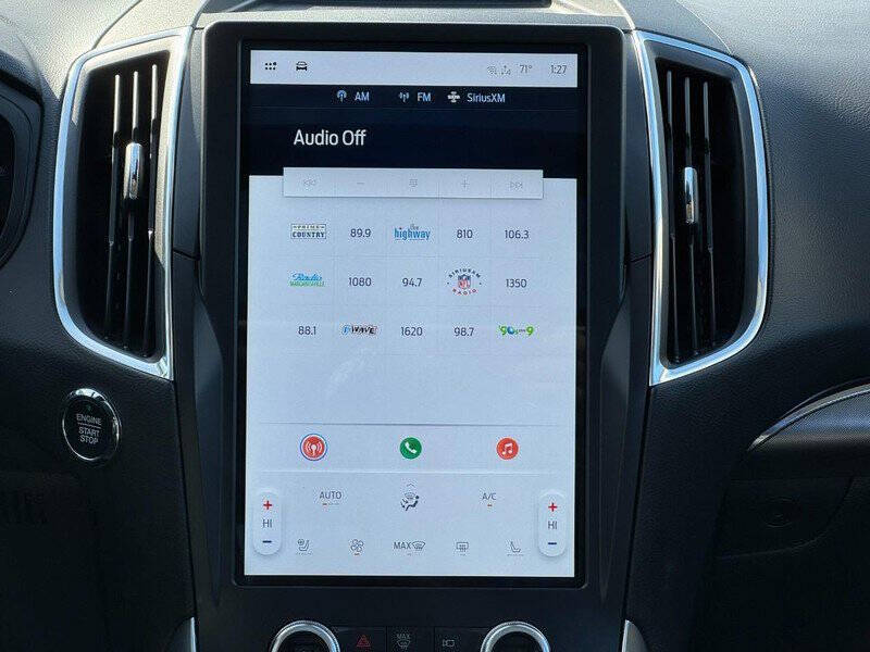 2023 Ford Edge Titanium