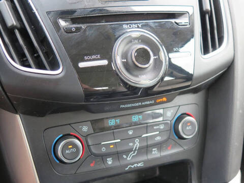 2016 Ford Focus Titanium