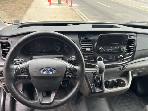 2022 Ford Transit 350